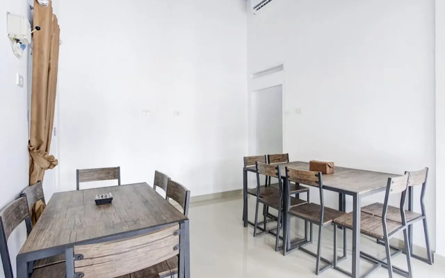 Hotel O Sukarame Near Imanuel Hospital Way Halim Formerly Hotel Griya Bawean