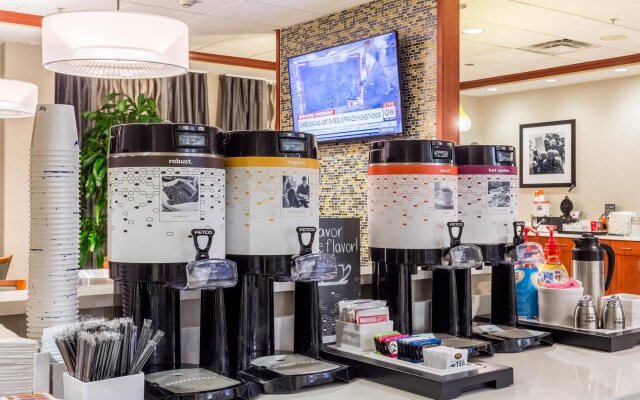 Hampton Inn & Suites Knoxville-Downtown