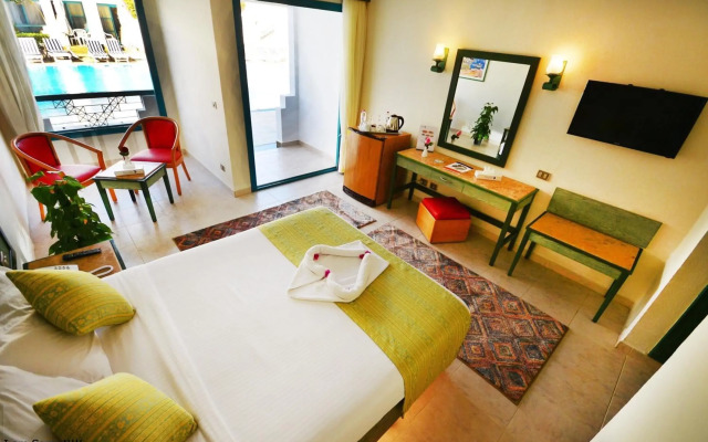 Falcon Hills Hotel
