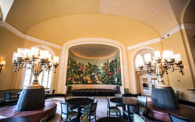 Arlington Resort Hotel and Spa