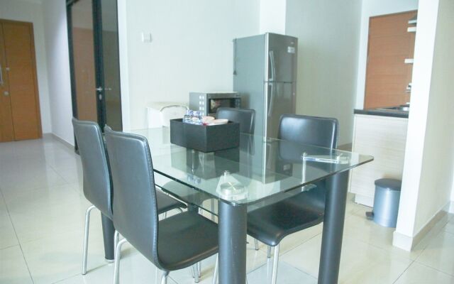 2BR Hampton's Park Apartment near Pondok Indah
