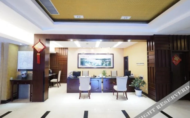 Qingzhu Tianmuhu Hotel (Shanghai Putuo Fengqiao Road Subway Station)