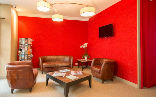 Posy Hotel by Happyculture