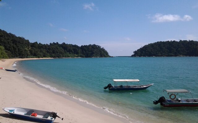 Budget Beach Resort