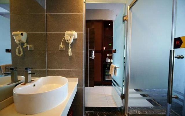 Juyi Kaixuan Hotel