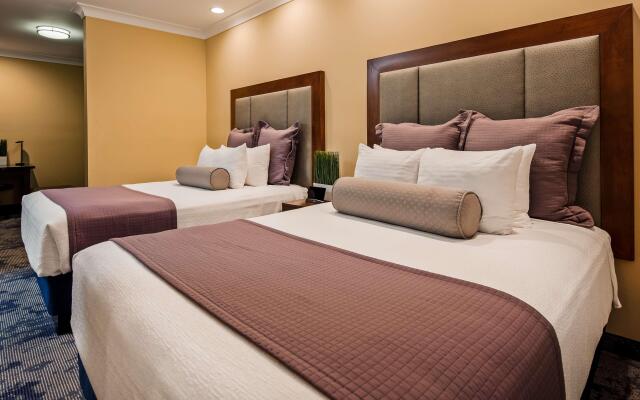 Best Western Plus Avita Suites