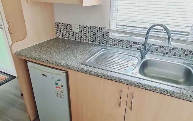 6 Guests - 3 Bedrooms - Entertainment - Near Beach