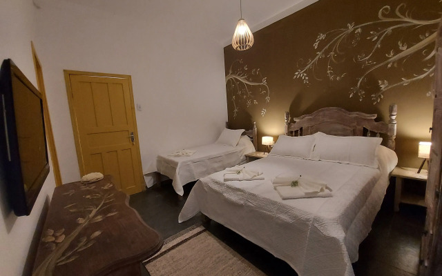 Rancho da Serra Pousada