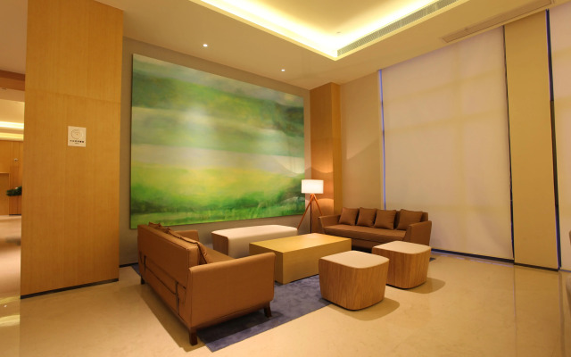 Ji Hotel (Shanghai Fengxian Nanqiao Bus Station)