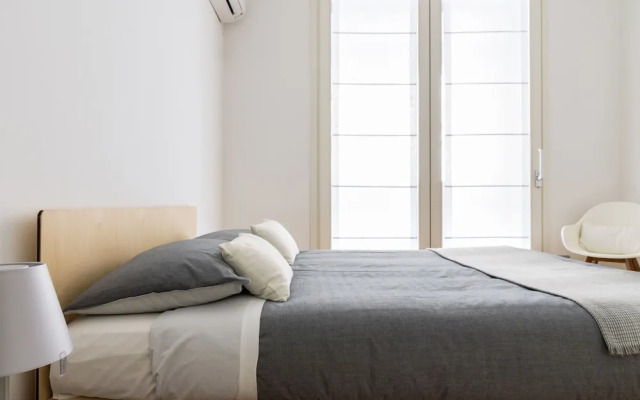 JOIVY Lovely 1-Bed W/Balcony & Parking
