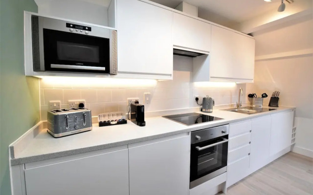 Frederick Place Your Apartment