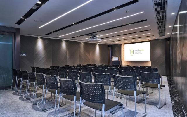 Hotel Ease Tsuen Wan