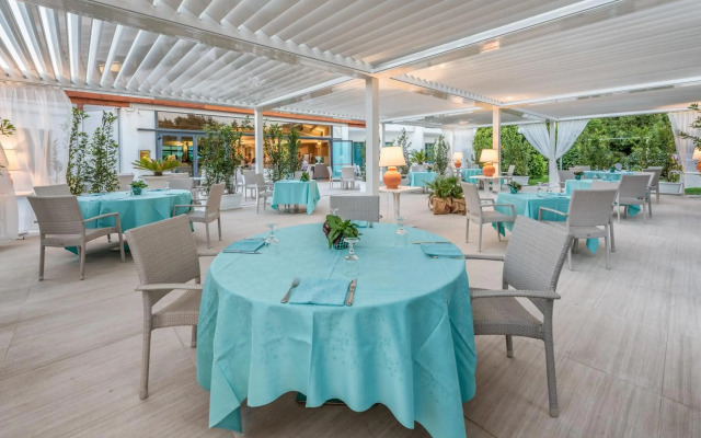 Acacia Marina