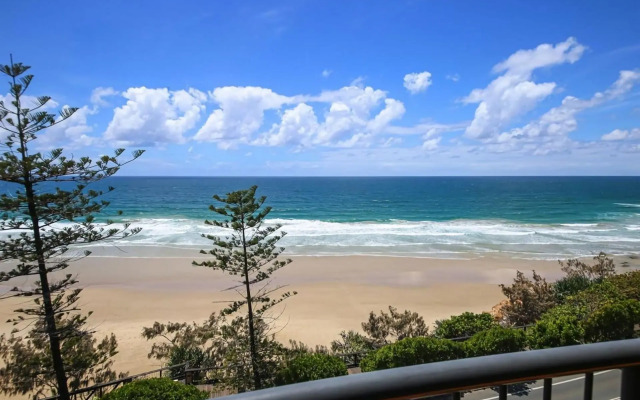 Unit 9 'The Rocks', Coolum Beach