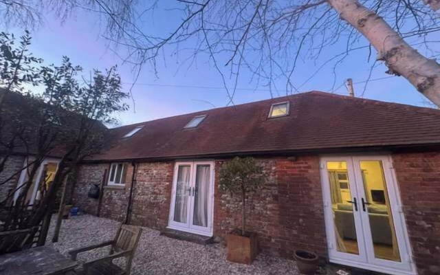 The Dairy - Spacious 3 bed Barn in Sidlesham