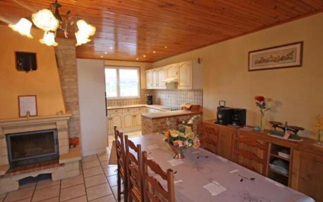 Gîte Fontenoy-le-Château, 3 pièces, 4 personnes - FR-1-589-69