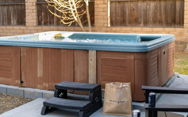 Bluebird Ct - Starling