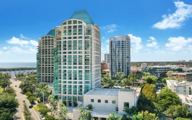 Ritz Carlton Coconut Grove Waterview 2 Br Apt 2 Bedroom Apts by RedAwning