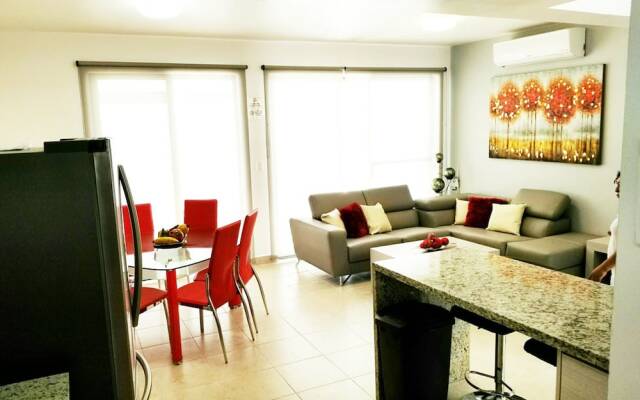 Bella Casa Nueva en Playa del Carmen