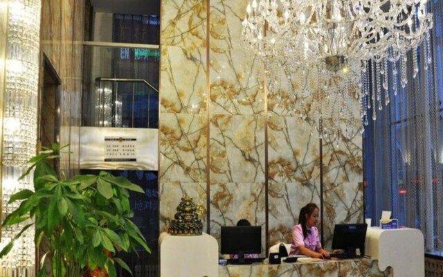 Aolong Business Hotel