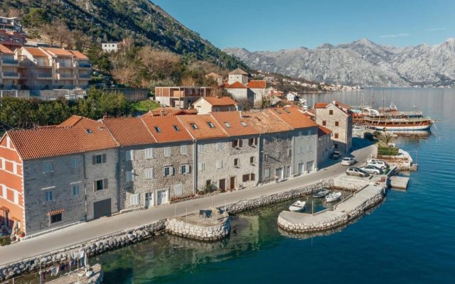 18th Century Villa in the UNESCO Bay of Kotor