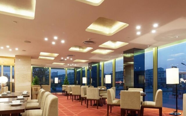 Yin Chuan Yue Ting Hotel