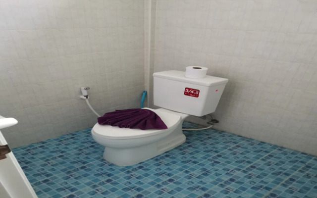 OYO 967 Andathien Pool Villa Aonang