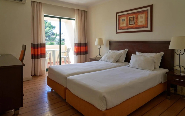 The Navigator - Palm Oasis Alvor