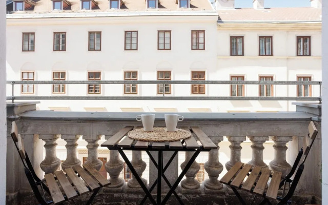 Vienna City Stay Calling