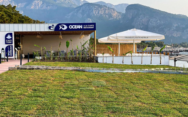 Transatlantik Beach Hotel
