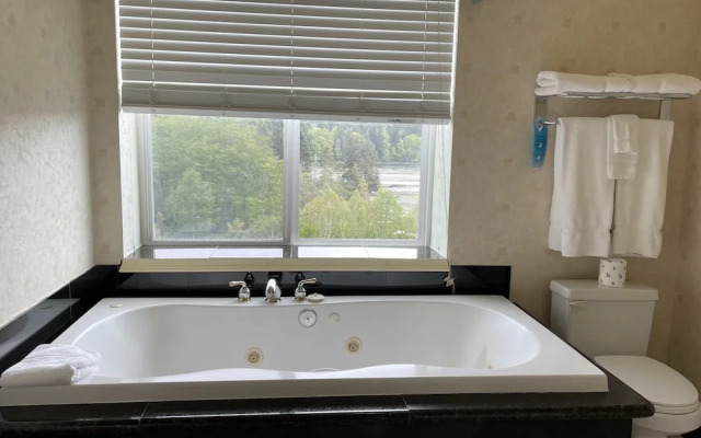 Old Alcohol Plant Hotel
