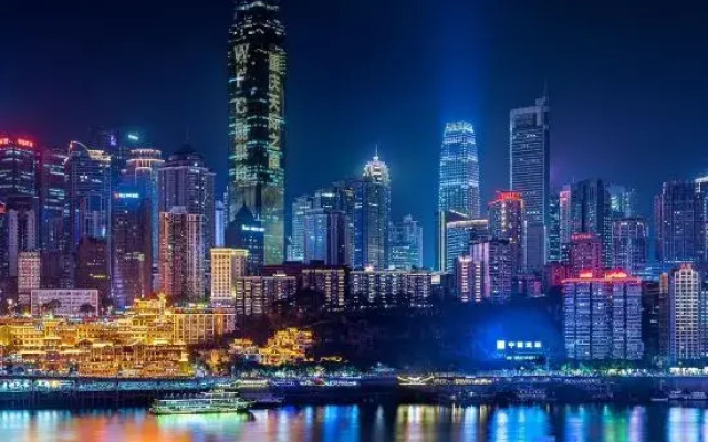 Chongqing Jiefangbei One Line Night View Homestay