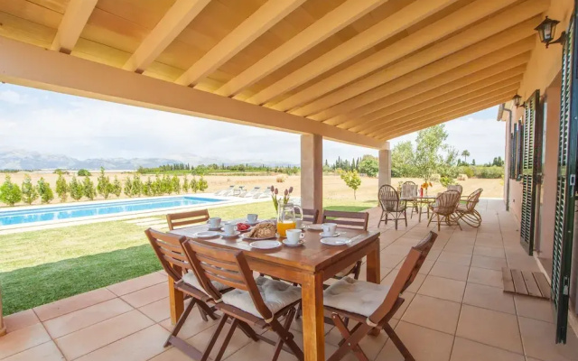 S Estacio in Muro With 4 Bedrooms and 2 Bathrooms