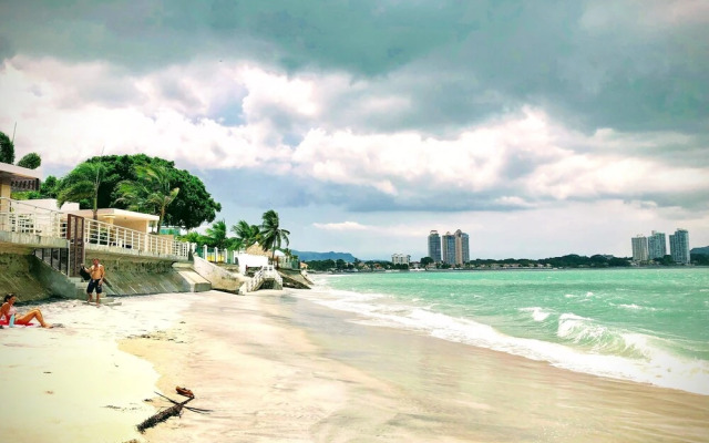 Las Catalinas Coronado