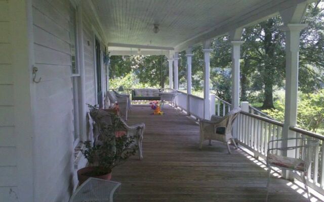 The Stovall House