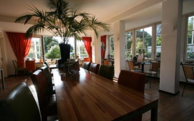 Erg Leuk! Hotel Lunchroom Bed and Breakfast