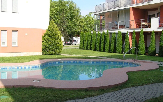 Gréta Wellness Apartmanok - Szt László u