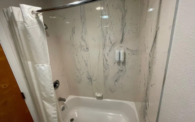 Best Western Hospitality Inn