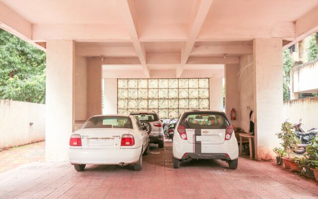 Collection O 15614 Hotel Olive Somwar Peth