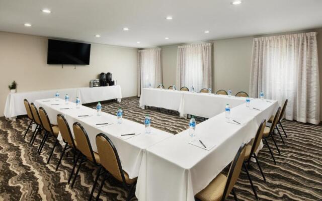 Staybridge Suites Durham/Chapel Hill by IHG