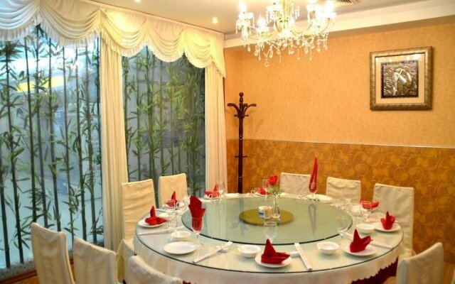 Xianning Changyin Hot Spring Hotel