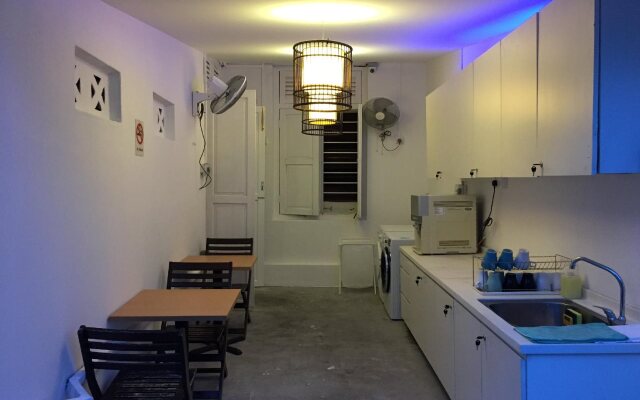 Royal Hostel