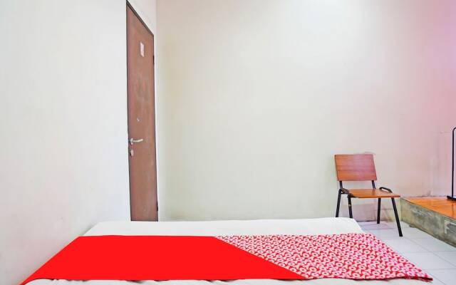 OYO 91415 De Wijaya Hotel
