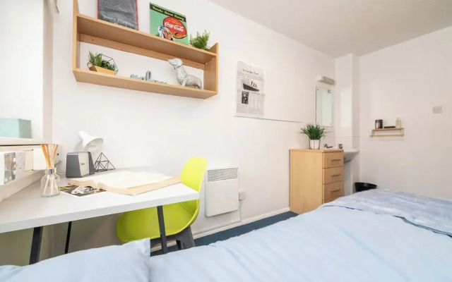 Lucia Foster Welch Residence