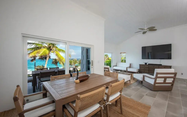Tranquil Waters: Private Oceanfront Retreat