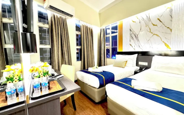 Central City Hotel at Chintatown