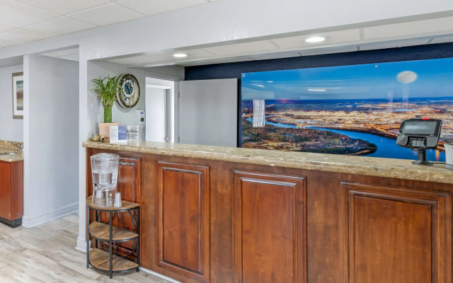 Best Western Royal Inn