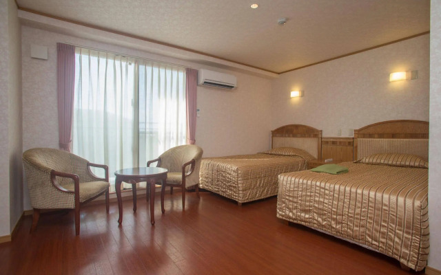 Hotel Castle Village Miyakojima