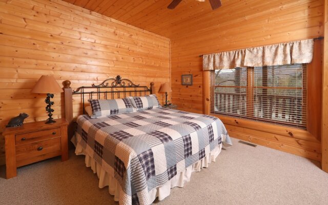 Echoes of Eden - Four Bedroom Cabin