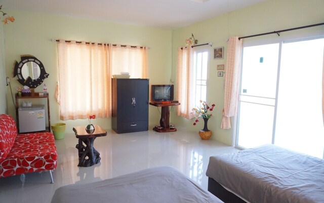 Ruenkhawhom Residence